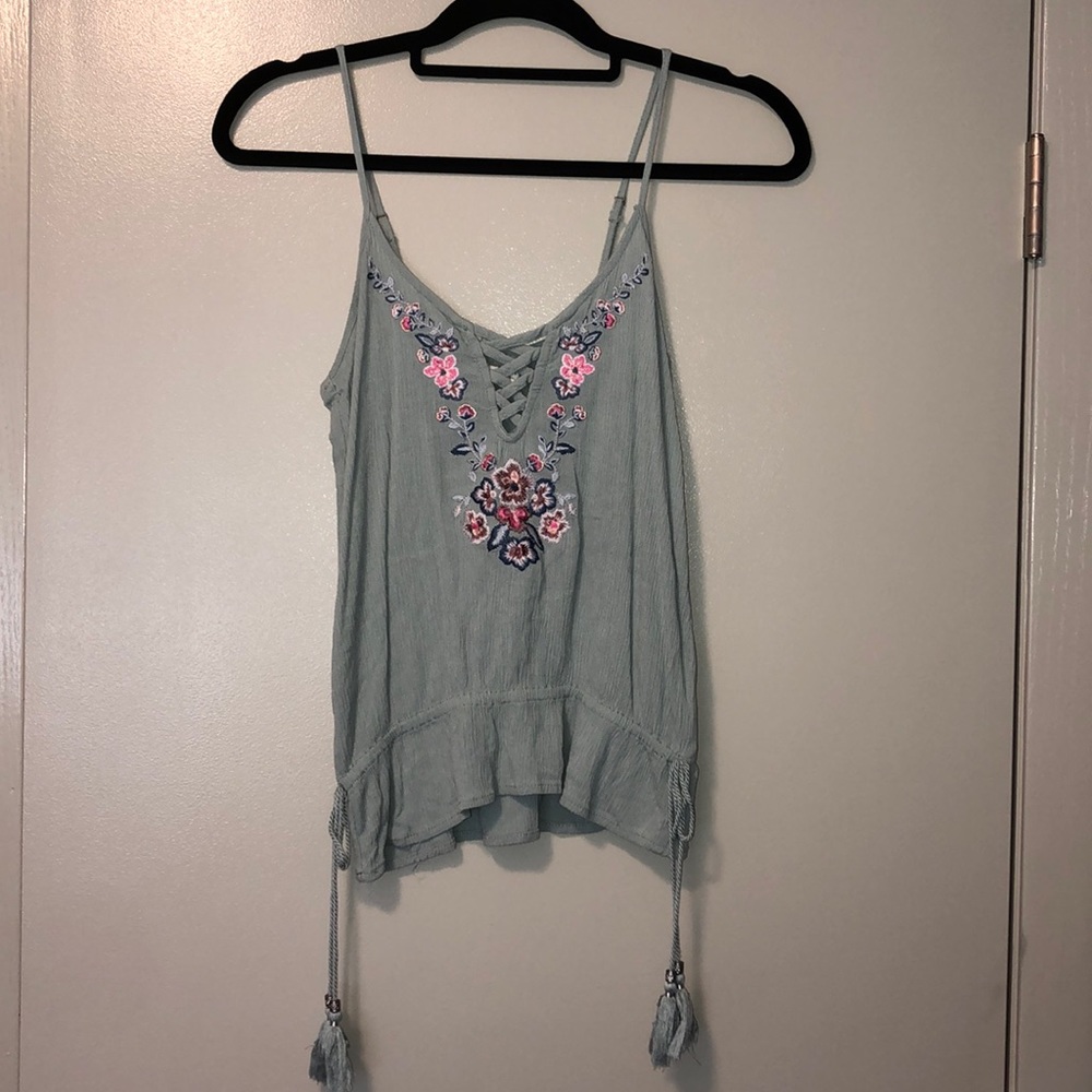 Blue embroidered tank☺︎︎